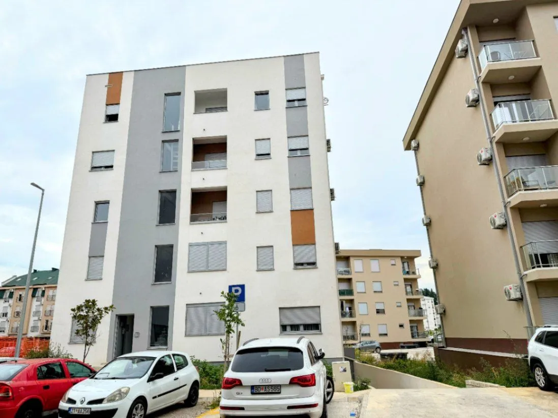 Prodaja, jednosoban stan, 42m², Ljubović, Podgorica