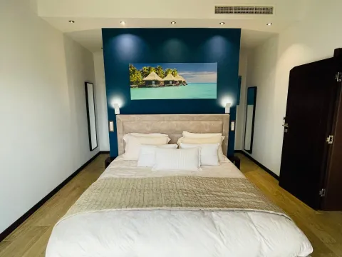 Izdavanje, jednosoban stan, 130m², Kavač, Kotor - image 6