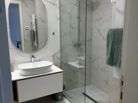 Rent, one bedroom apartment, 63m², Kod Capital Plaze, Podgorica - image 7