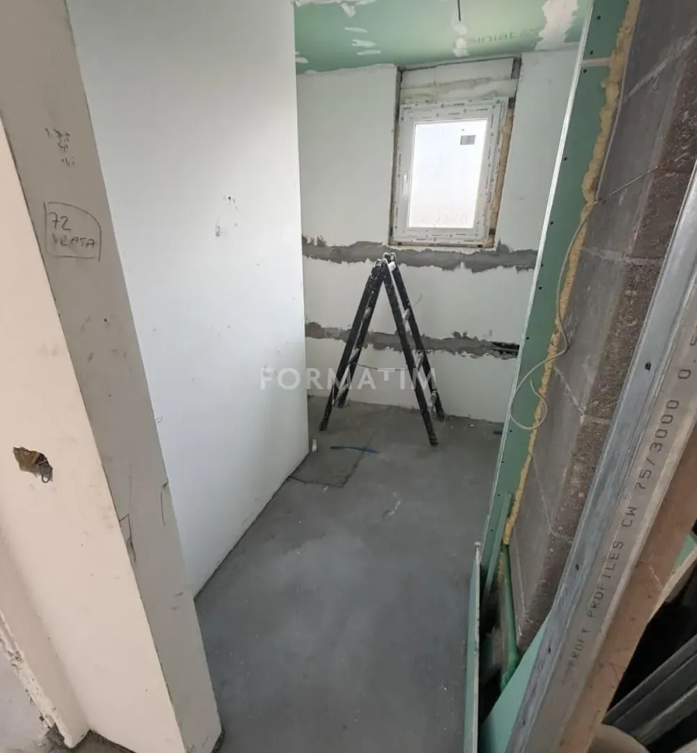 Sale, apartment, 94m², Lipov Lad, Zvezdara Sve Podlokacije