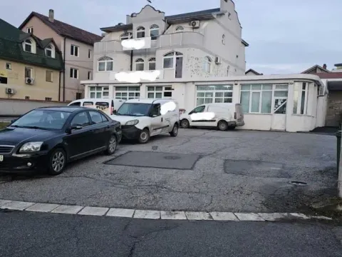 Prodaja, poslovni prostor, 90m², Altina, Beograd - image 2