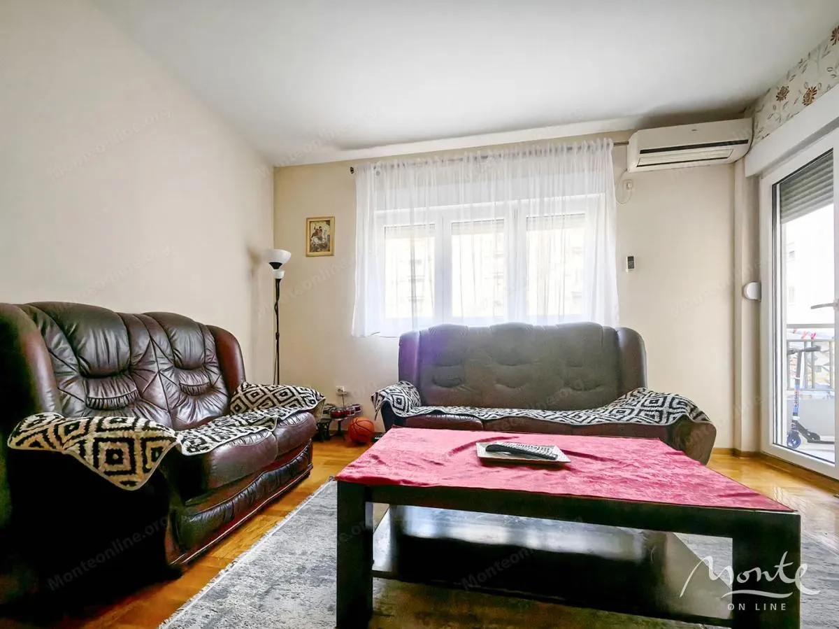 Prodaja, jednosoban stan, 50m², Podgorica, Crna Gora