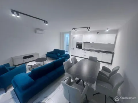 Sale, two bedroom apartment, 85m², Đuraševići, Tivat