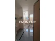 Izdavanje, poslovni prostor, 650m², Nova Pazova, Stara Pazova - image 14