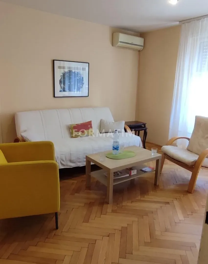 Izdavanje, dvosoban stan, 51m², Savski Venac, Beograd