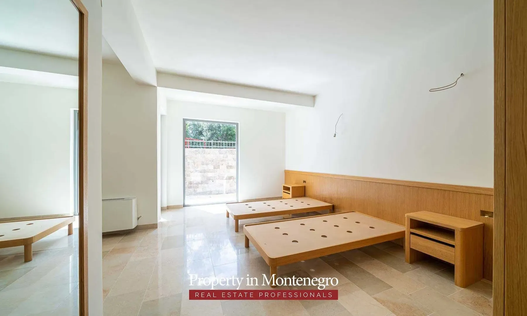 Prodaja, kuća, 520m², Muo, Kotor