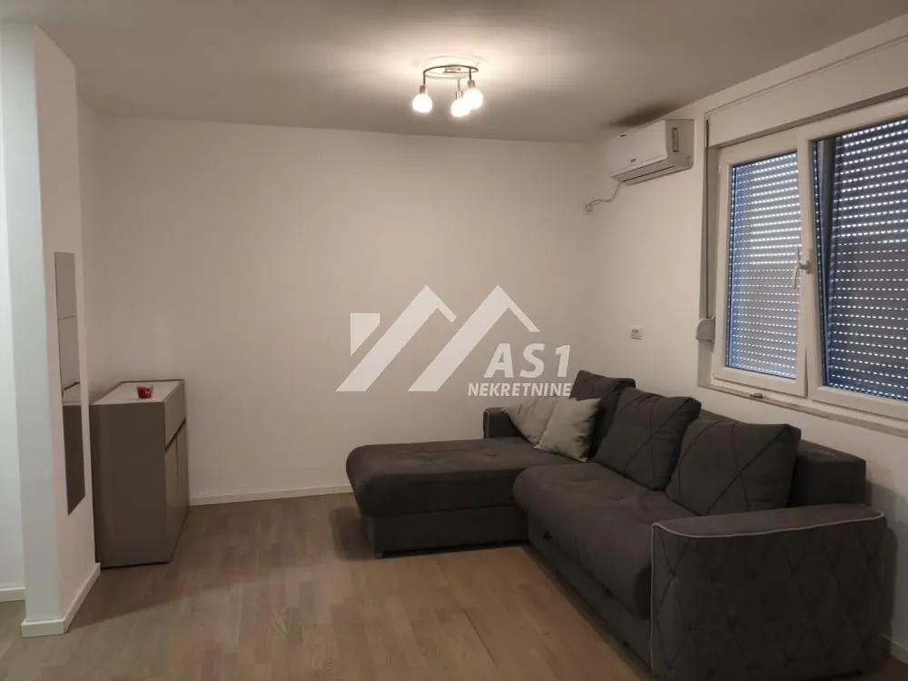 Izdavanje, jednosoban stan, 42m², Adice, Novi Sad Sve Podlokacije