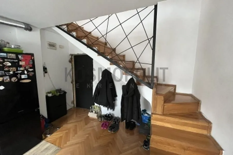 Prodaja, četvorosoban stan, 110m², Bele Vode, Beograd