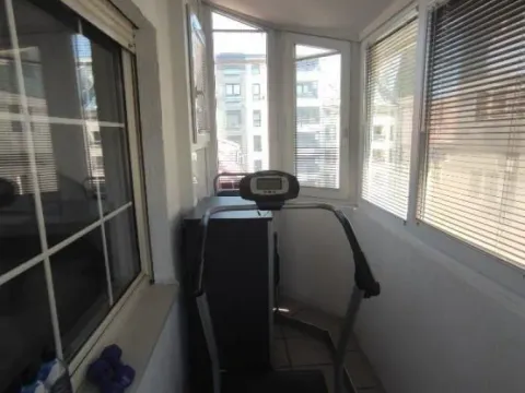 Sale, two bedroom apartment, 54m², Kalenić Pijaca, Vračar Sve Podlokacije - image 14