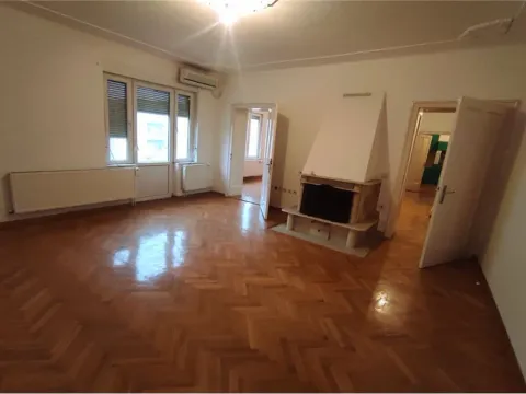 Izdavanje, dvosoban stan, 94m², Centar, Niš - image 4