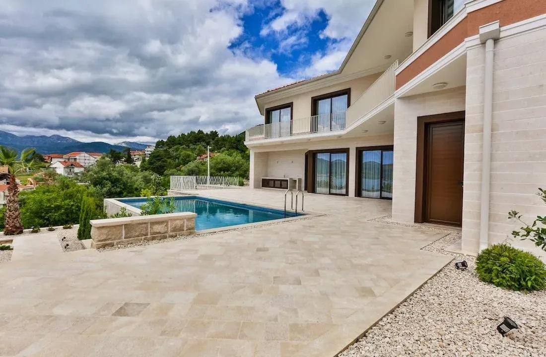 Prodaja, kuća, 285m², Tivat, Crna Gora