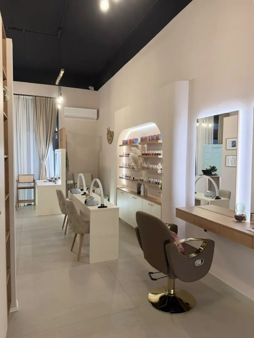 Rent, office space, 12m², City Kvart, Podgorica