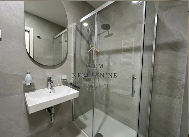 Rent, one bedroom apartment, 49m², Central Point, Podgorica