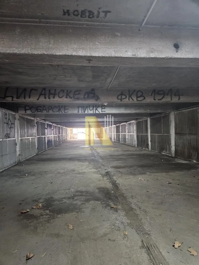 Sale, parking/garage, 13m², Centar, Novi Sad