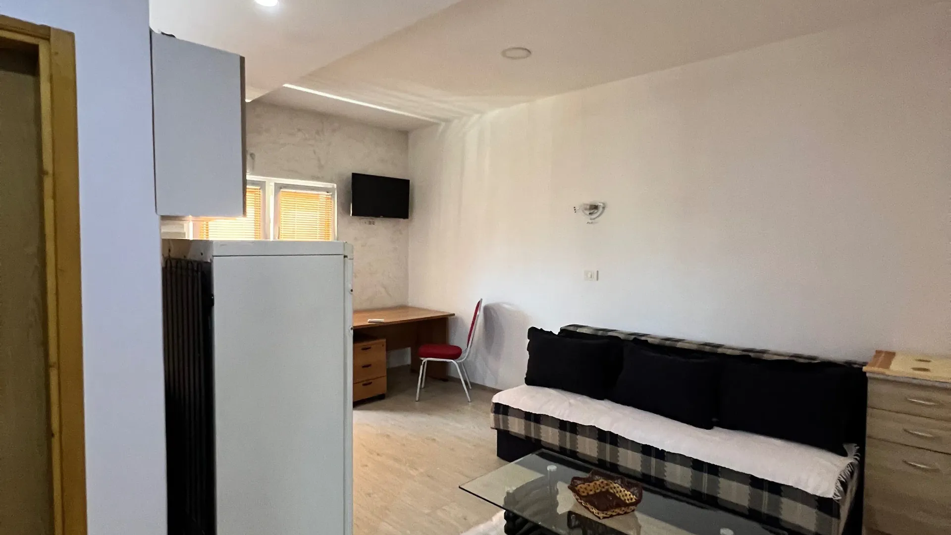 Rent, studio apartment, 20m², Kruševac, Podgorica