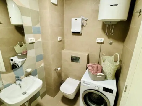 Izdavanje, jednosoban stan, 40m², Pobrežje, Podgorica - image 3