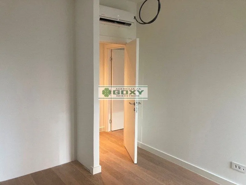 Prodaja, trosoban stan, 88m², Savski Venac, Beograd