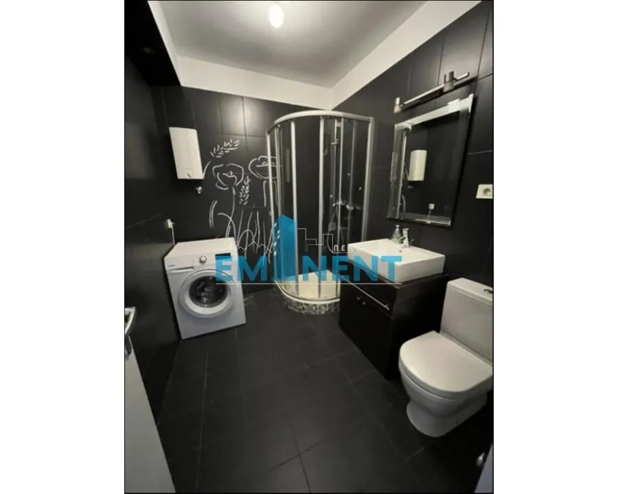Rent, four bedroom apartment, 120m², Voždovac Sve Podlokacije, Beograd