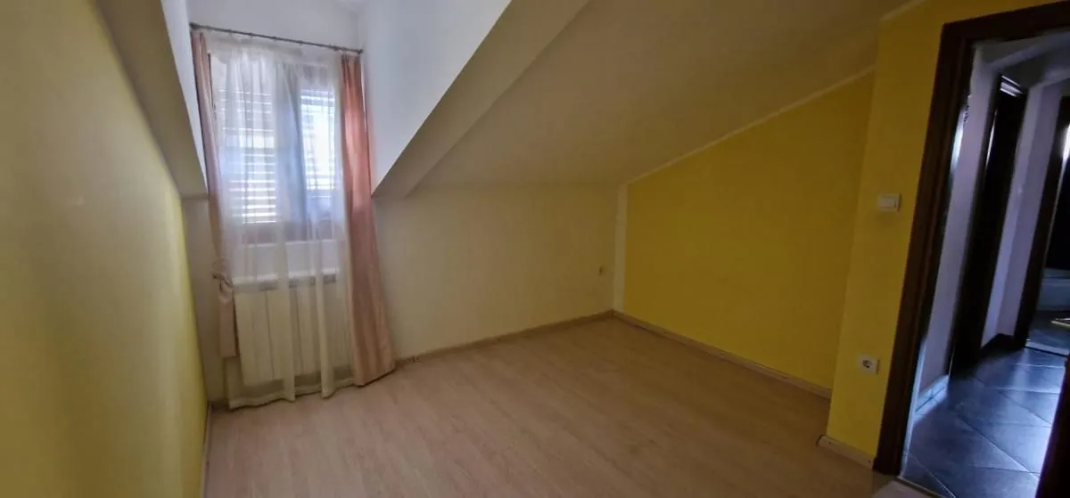 Rent, apartment, 120m², Kotor, Crna Gora