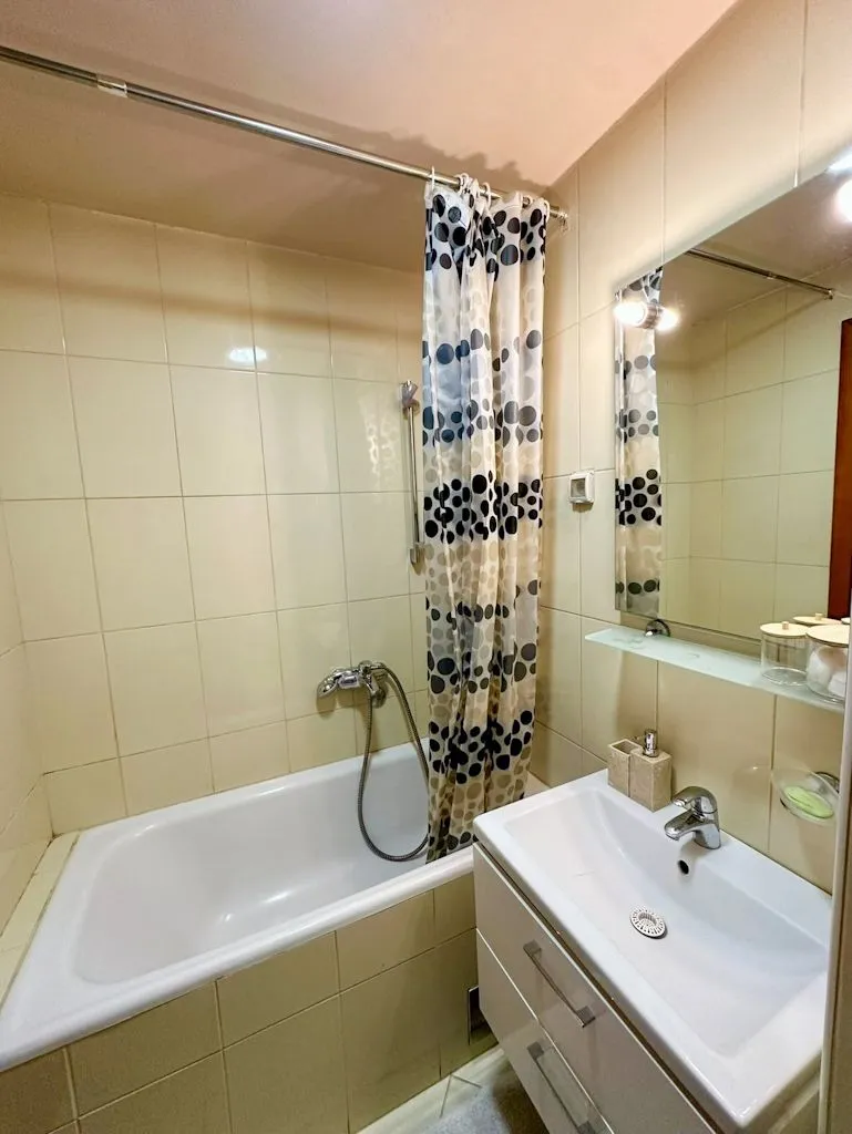 Rent, studio apartment, 37m², Preko Morače, Podgorica