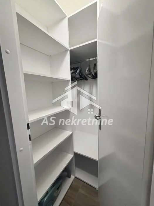 Rent, apartment, 66m², Južni Bulevar, Vračar Sve Podlokacije