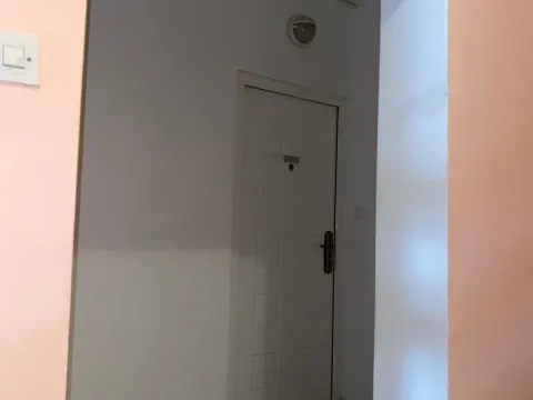 Prodaja, jednosoban stan, 30m², Tivat, Crna Gora - image 4