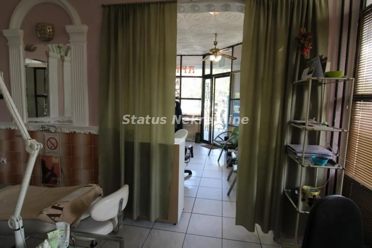 Sale, office space, 37m², Novo naselje, Novi Sad