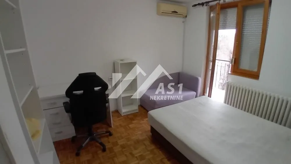 Izdavanje, dvosoban stan, 47m², Detelinara, Novi Sad Sve Podlokacije