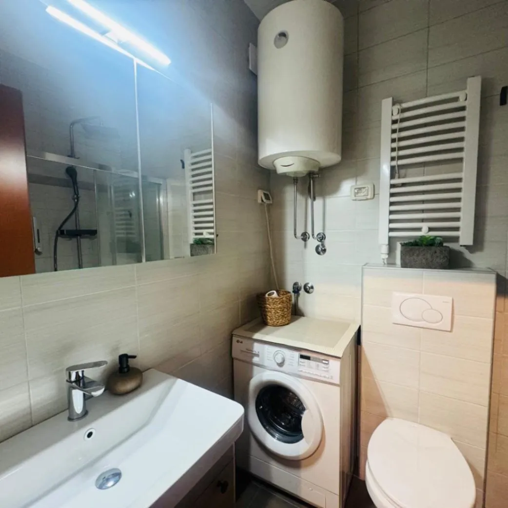 Izdavanje, jednosoban stan, 53m², City Kvart, Podgorica