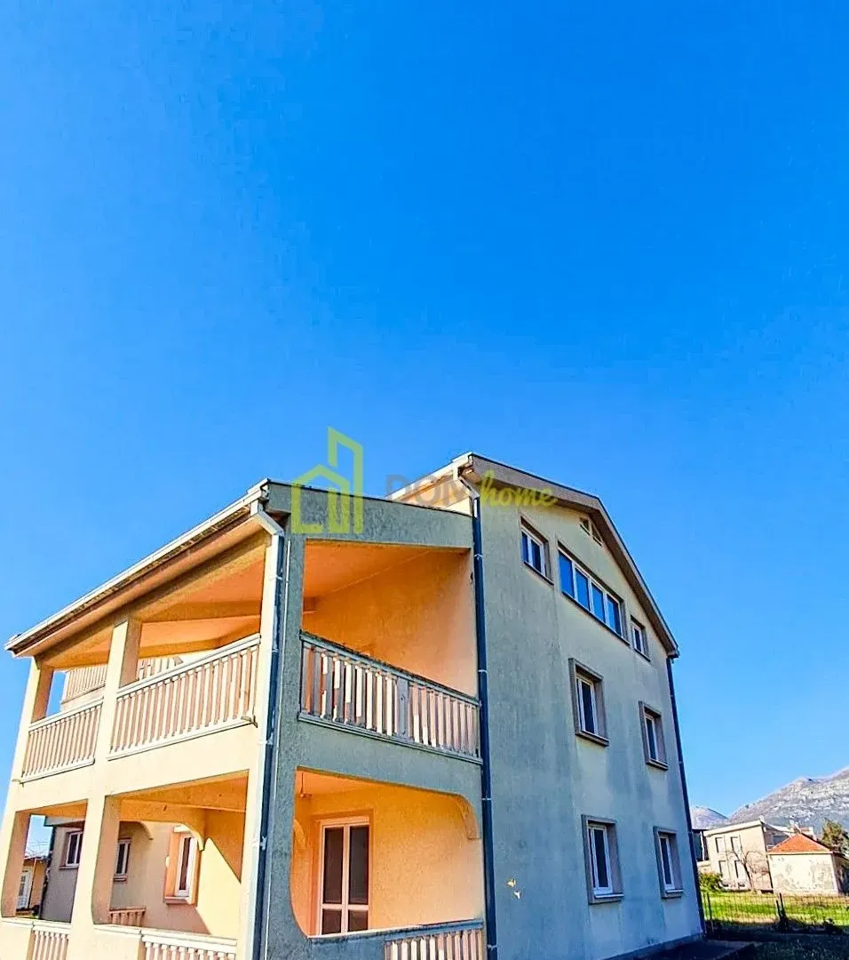 Prodaja, kuća, 360m², Bar, Crna Gora