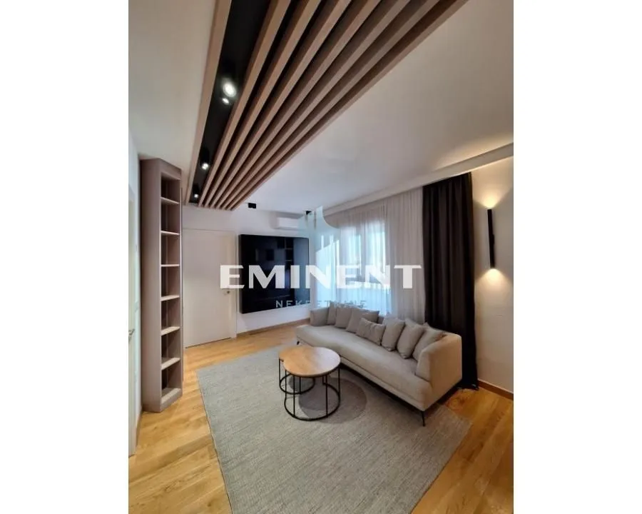 Prodaja, trosoban stan, 75m², Novi Beograd Blok 65, Novi Beograd Sve Podlokacije