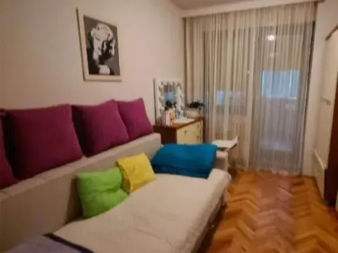 Sale, three bedroom apartment, 79m², Bulevar, Niš - image 3