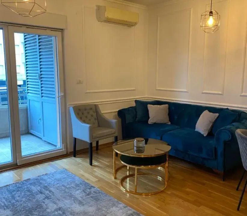 Izdavanje, jednosoban stan, 50m², City Kvart, Podgorica