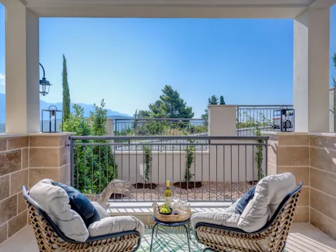 Prodaja, stan, 98m², Tivat, Crna Gora - image 6