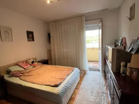Prodaja, trosoban stan, 80m², Voždovac Sve Podlokacije, Beograd - image 2