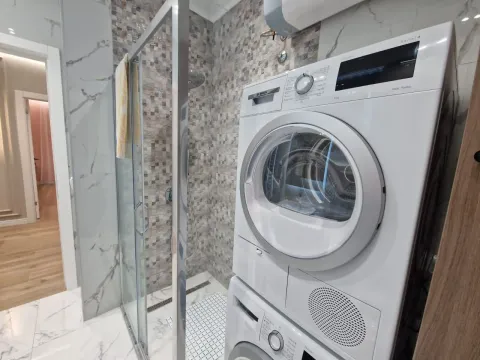 Rent, two bedroom apartment, 72m², Centar, Tivat - image 12