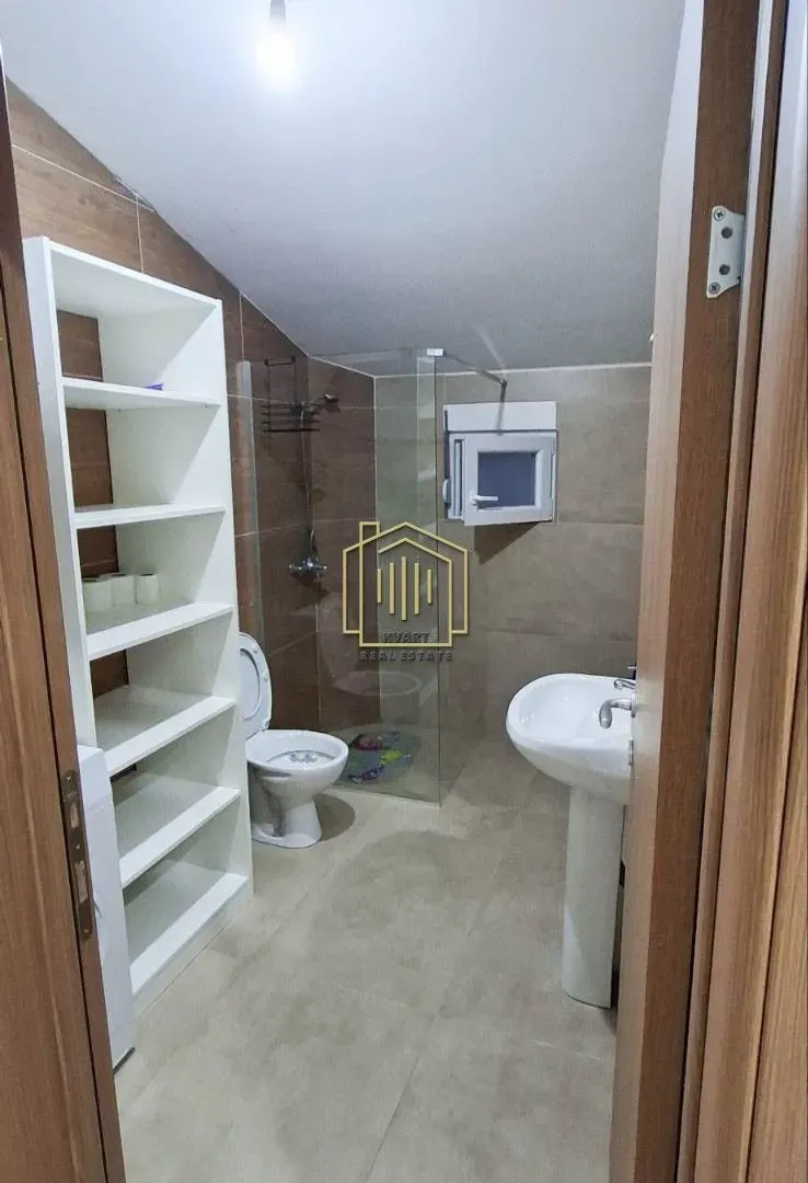 Izdavanje, dvosoban stan, 80m², Donja Gorica, Podgorica