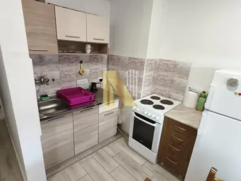 Izdavanje, dvosoban stan, 40m², Bulevar Oslobodjenja, Novi Sad Sve Podlokacije - image 8