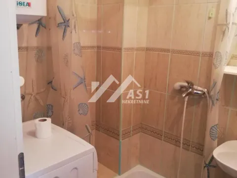 Izdavanje, jednosoban stan, 23m², Bulevar Oslobodjenja, Novi Sad Sve Podlokacije - image 9