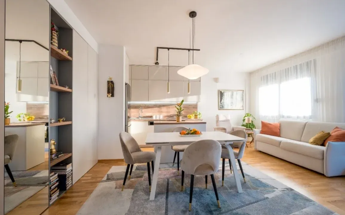 Prodaja, dvosoban stan, 63m², Pod Kuk, Tivat