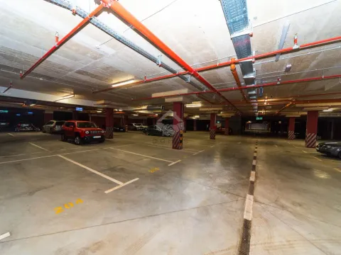 Prodaja, jednosoban stan, 48m², Stari Aerodrom, Podgorica - image 10