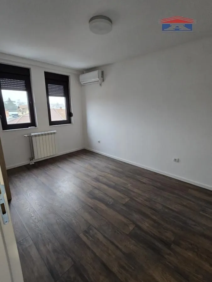 Rent, office space, 230m², Telep, Novi Sad Sve Podlokacije