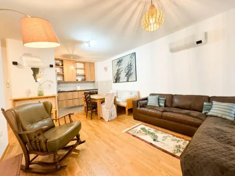 Rent, apartment, 63m², City Kej, Podgorica - image 4