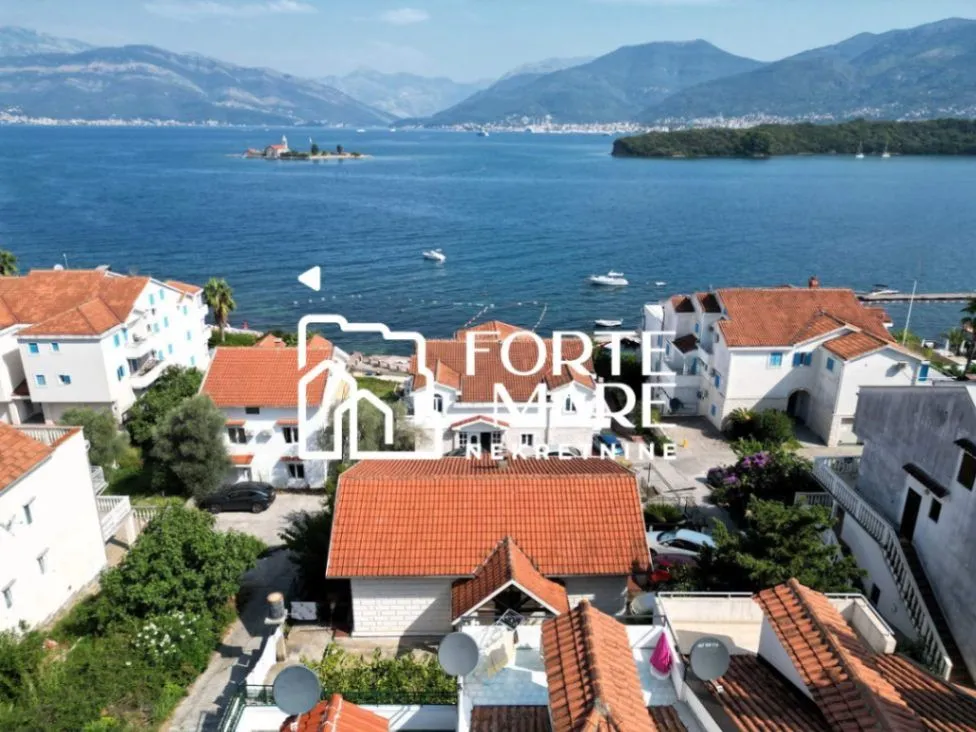 Prodaja, dvosoban stan, 115m², Tivat, Crna Gora