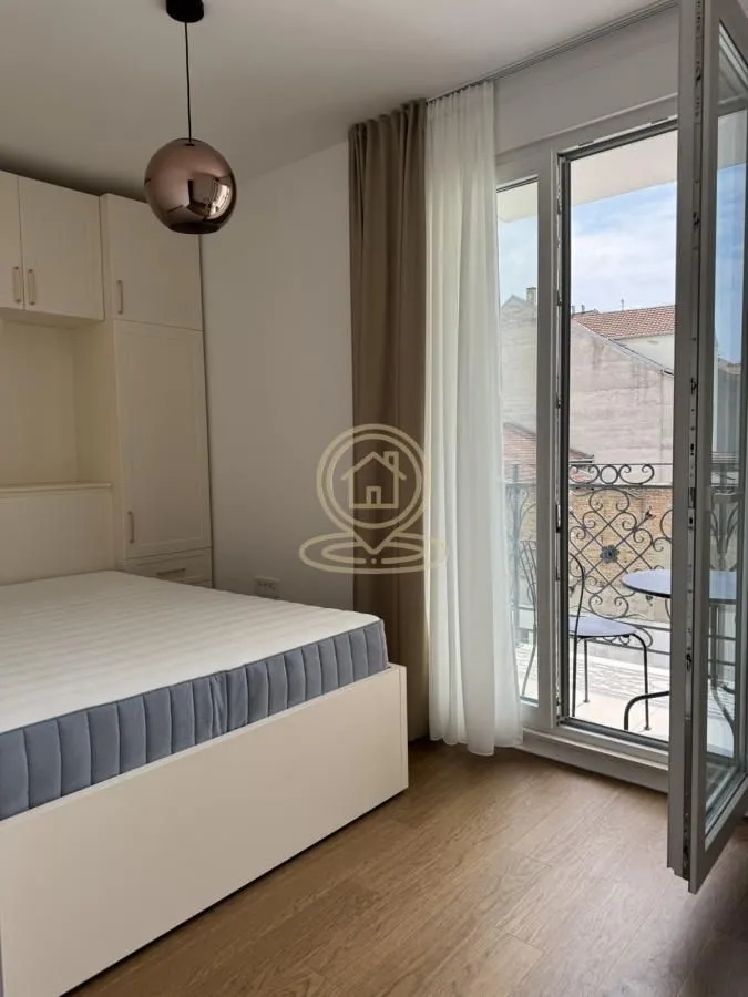 Izdavanje, jednosoban stan, 41m², Rotkvarija, Novi Sad Sve Podlokacije