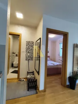 Izdavanje, jednosoban stan, 31m², Socijalno, Novi Sad Sve Podlokacije - image 10