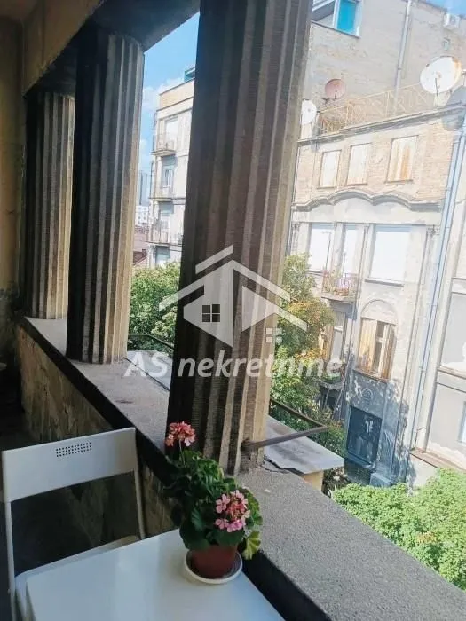 Rent, four bedroom apartment, 120m², Stari Grad, Beograd