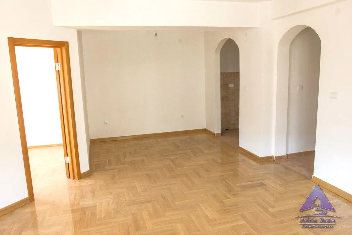 Sale, three bedroom apartment, 111m², Rozino, Budva