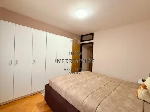 Rent, one bedroom apartment, 62m², Centar, Bar - image 8