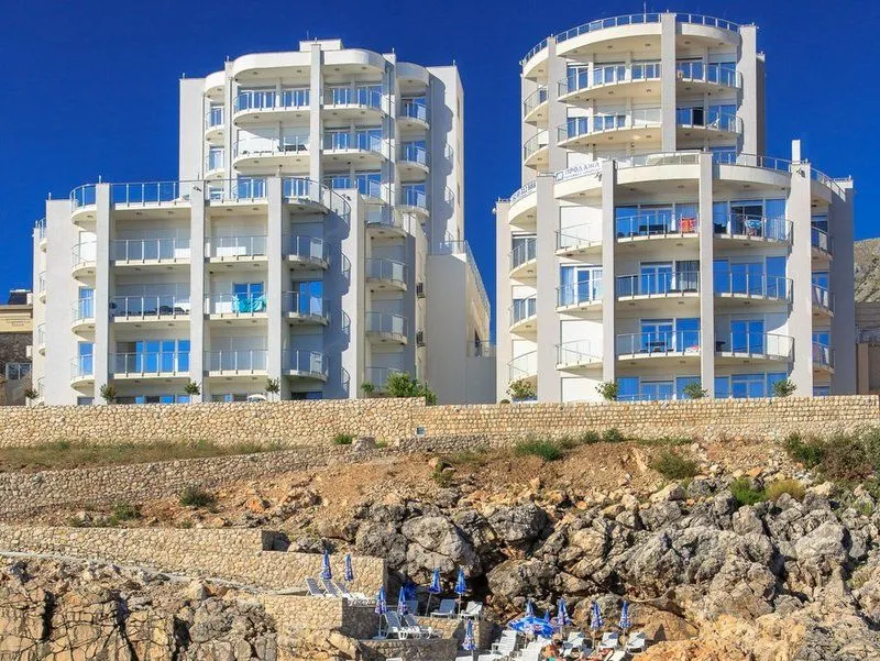 Prodaja, stan, 72m², Dobra Voda, Bar